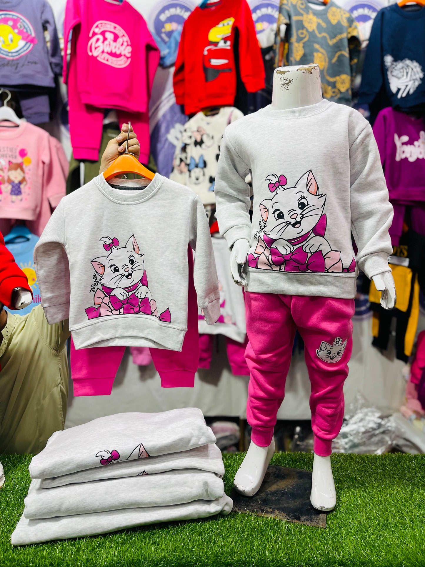 (WINTER FLEECE TRACKSUIT(My Mano)
