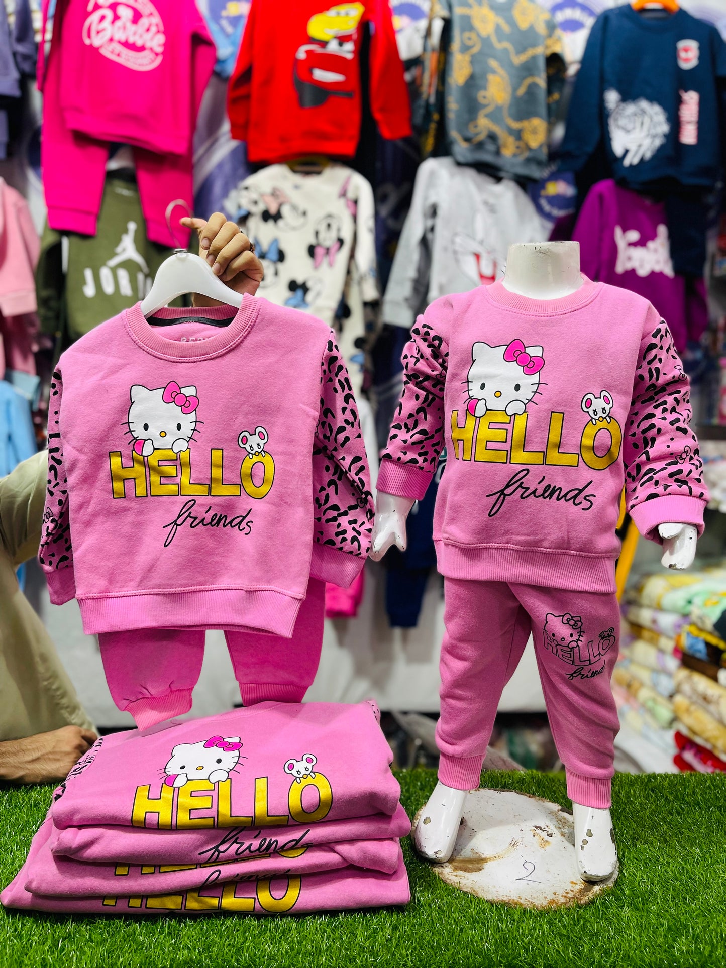 WINTER FLEECE TRACKSUIT(HELLO KITTY)