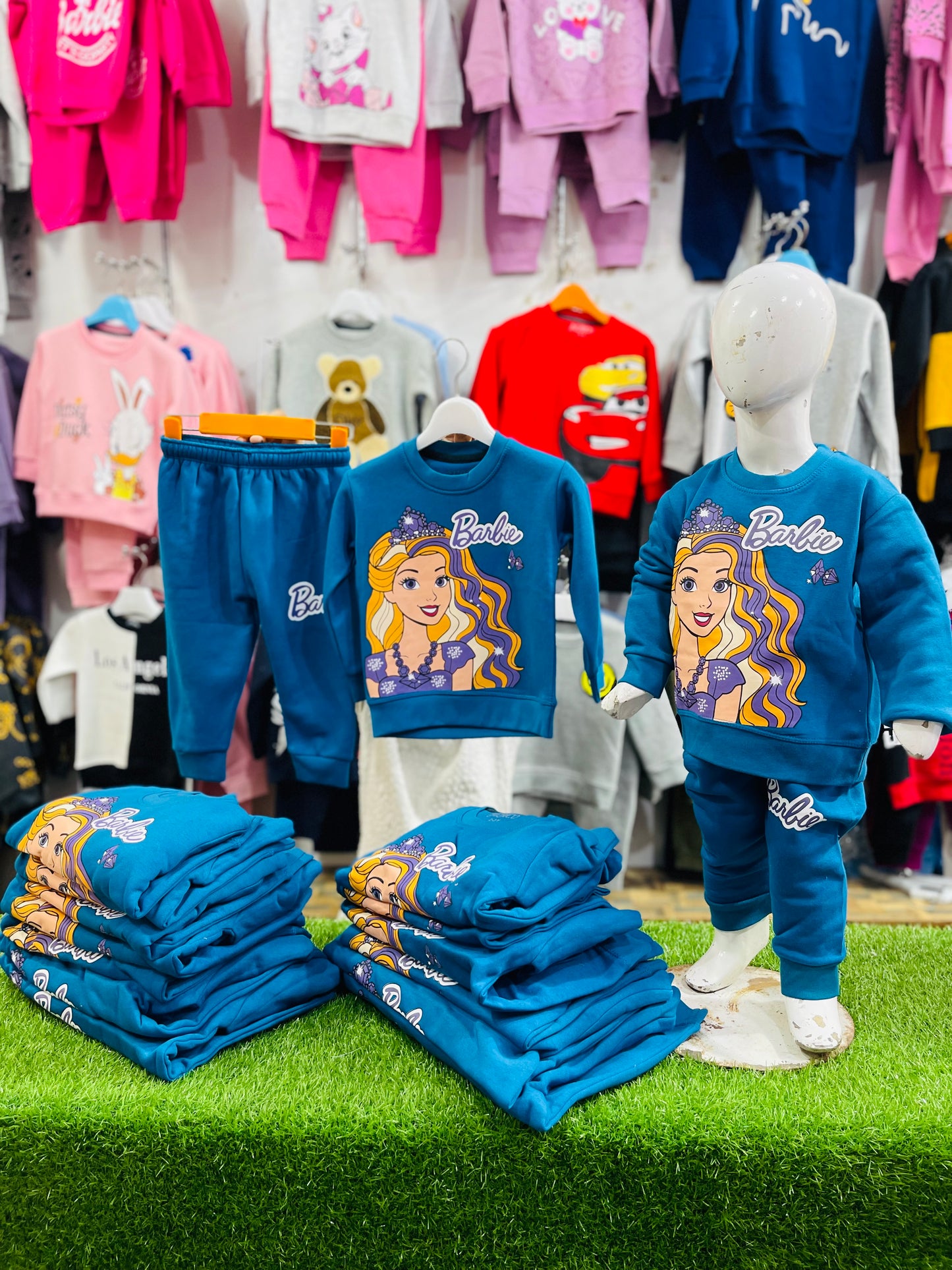 WINTER FLEECE TRACKSUIT(BARBIES)